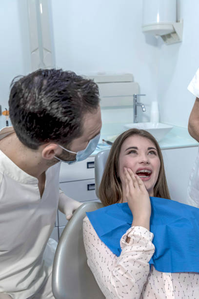 Best Emergency Tooth Extraction  in Dewitt, MI